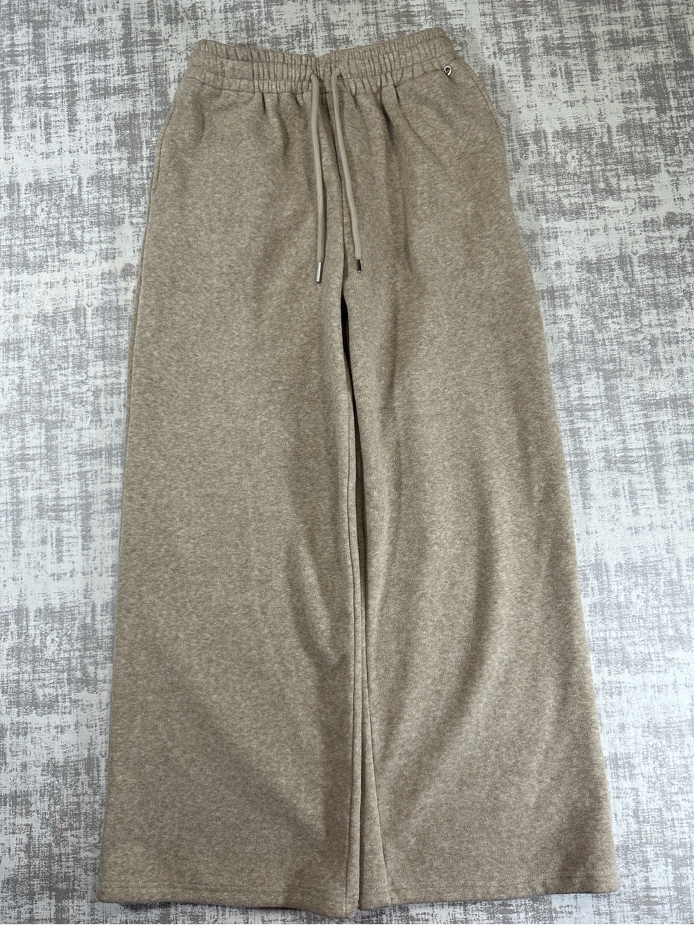 Taupe Beige Wide-Leg Sweatpants Size M